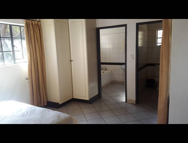 1 BEDROOM BUNGALOW TO LET IN WILLOW ACRES